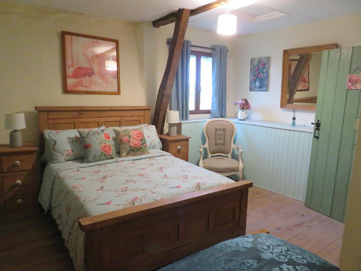Michouat Chambre D'Hotes Vidou エクステリア 写真