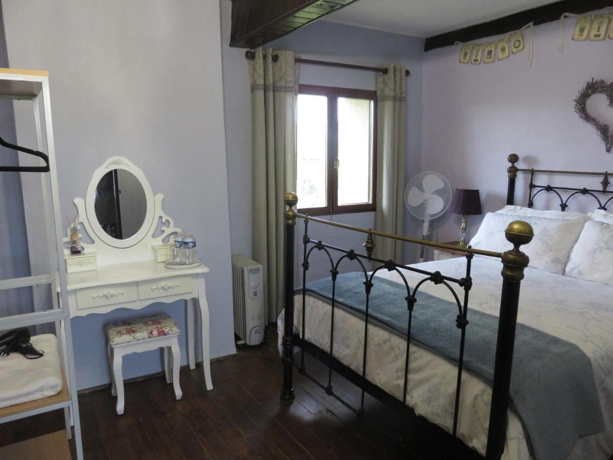 Michouat Chambre D'Hotes Vidou エクステリア 写真