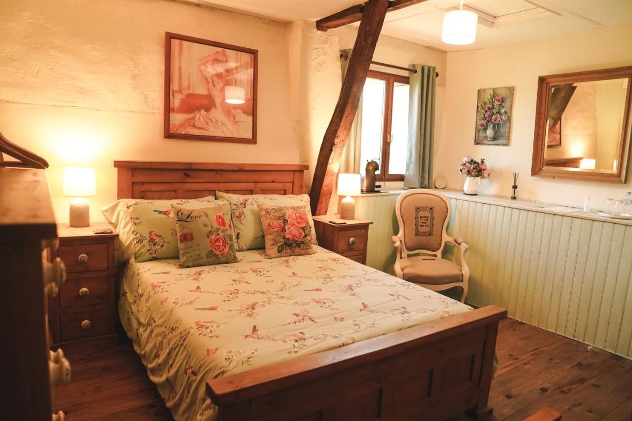 Michouat Chambre D'Hotes Vidou エクステリア 写真